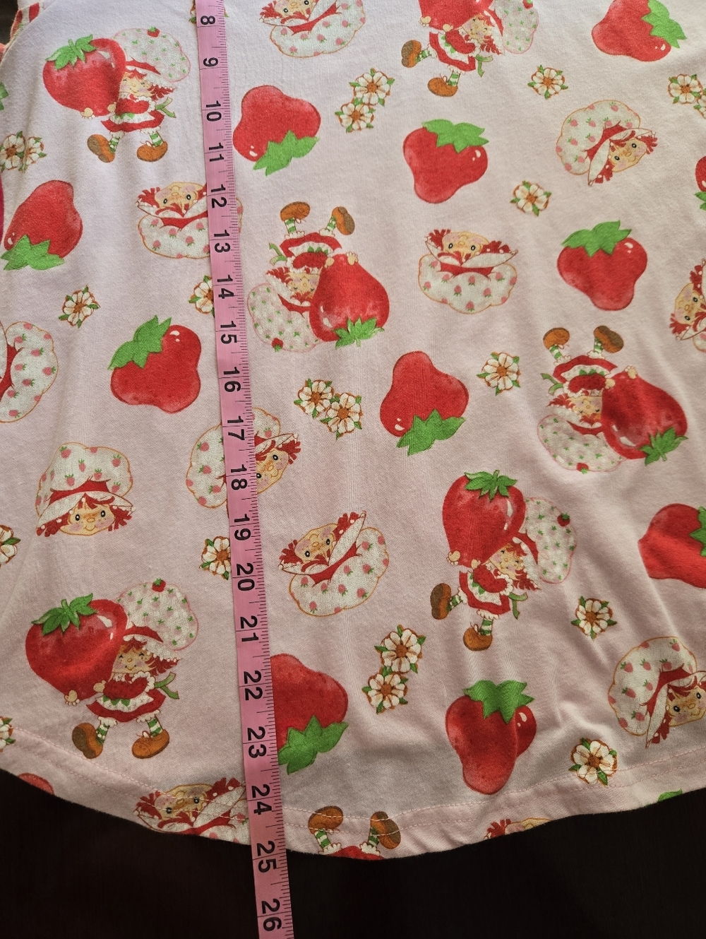🍓Strawberry Shortcake Criss-Cross V-Neck Graphic Tee - Size Large🍓SWEETEST TOP - Picture 8 of 11
